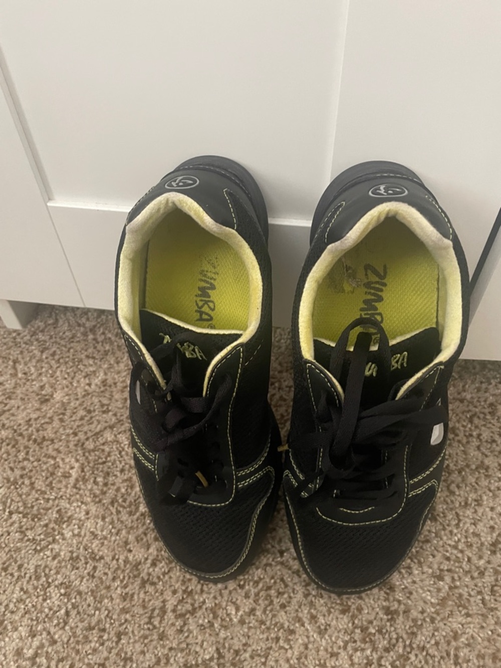 Zumba Fitness Kids Black Sneakers with Neon Yellow Lining